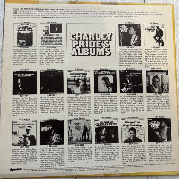 Vintage 1972 A Sunshiny Day with Charley Pride Vinyl Album RCA Stereo Records - Picture 2 of 7